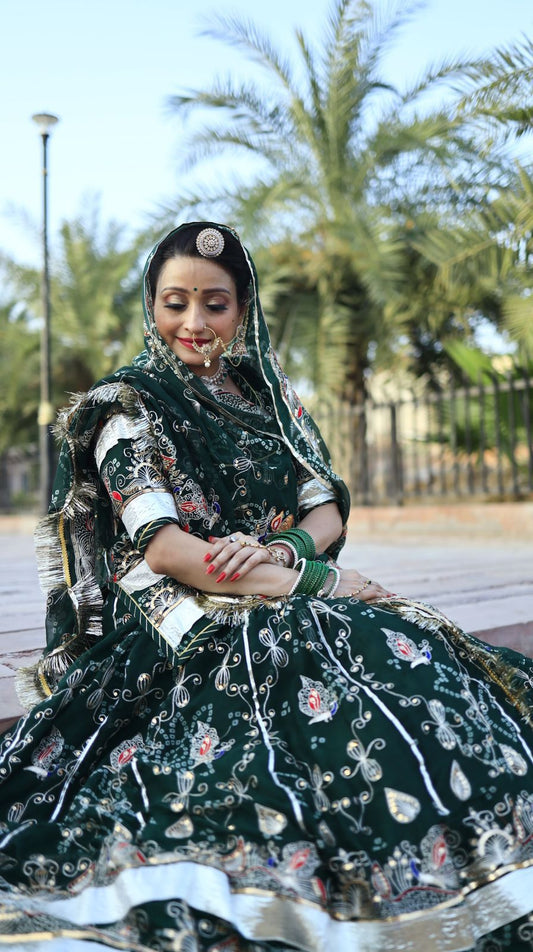 Royal Odhani with Zari Work