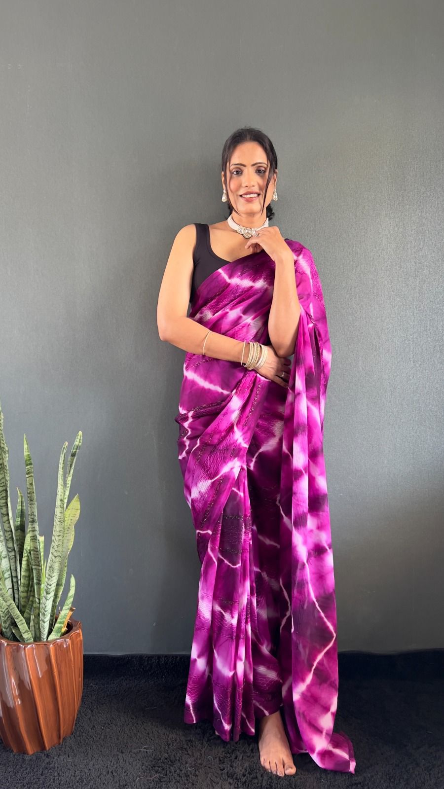 Glam Glow Georgette 1-Min Saree