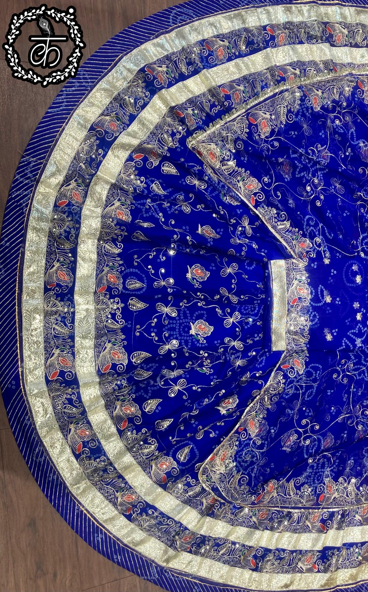 Royal Odhani with Zari Work