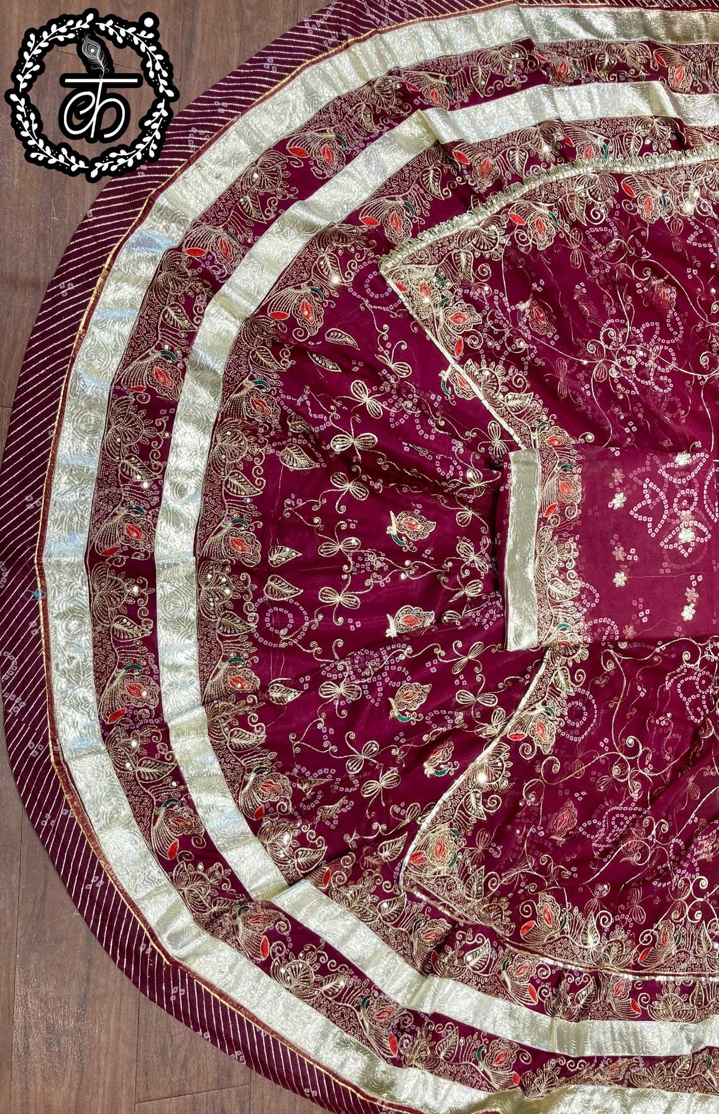 Royal Odhani with Zari Work